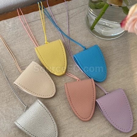 禮品訂造PU 磁吸掛繩眼鏡夾紀念品