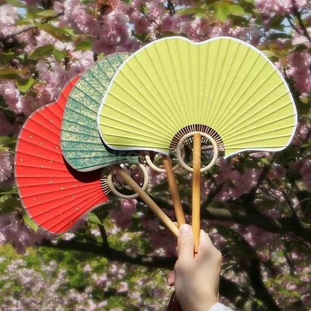 禮品訂造銀杏葉團扇紀念品
