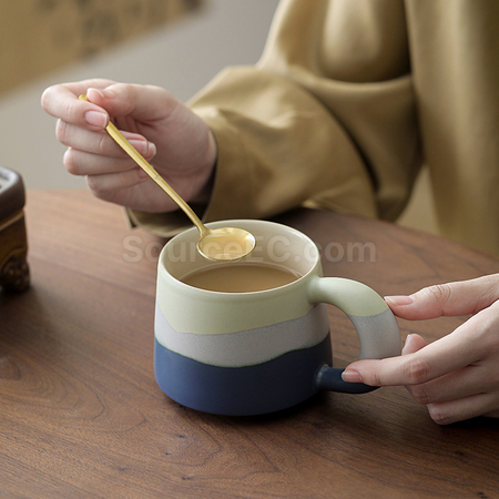 禮品訂造釉畫三彩陶瓷杯紀念品