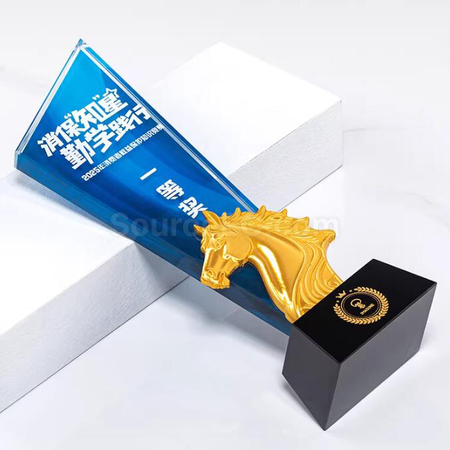 禮品訂造馬年水晶獎座紀念品