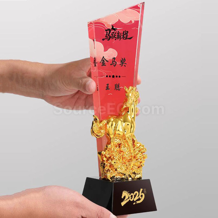 禮品訂造馬年水晶獎座紀念品