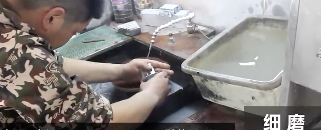 crystal_trophy_production_process_fine_grinding